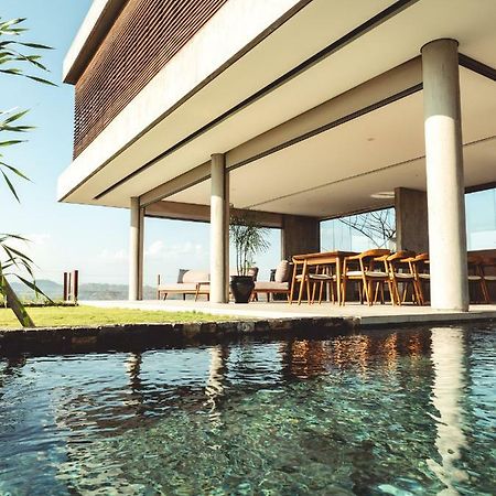 Villa Strata Kuta  Esterno foto